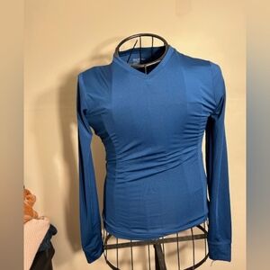 chill chaser under layer size small blue womens athletic long sleeve active wear